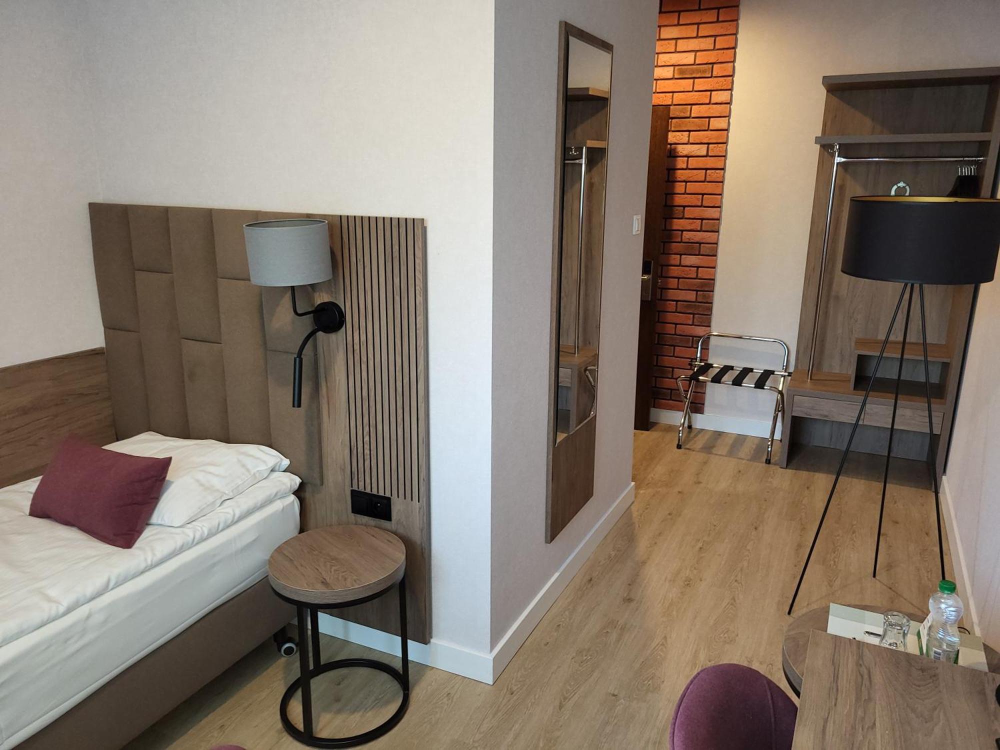 Hotel Topaz Poznan Centrum Exterior photo