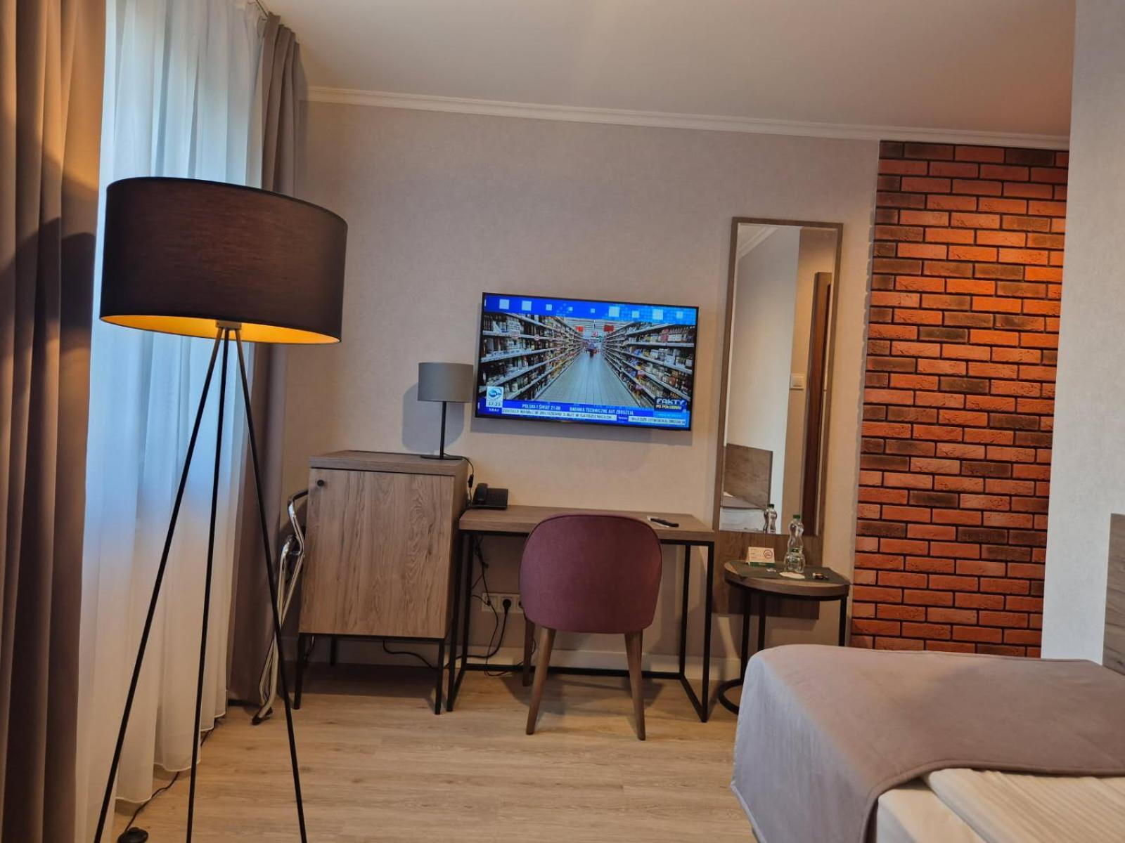 Hotel Topaz Poznan Centrum Exterior photo